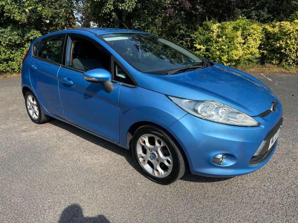 Ford Fiesta Hatchback 1.25 Zetec 201212 Blue