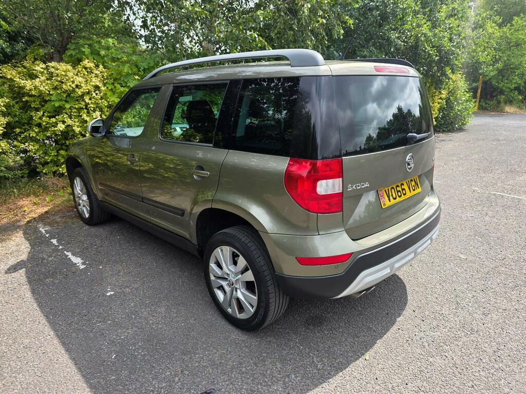Skoda Yeti 2.0 Tdi Se L Outdoor Dsg 4Wd Euro 6 Ss Green #5
