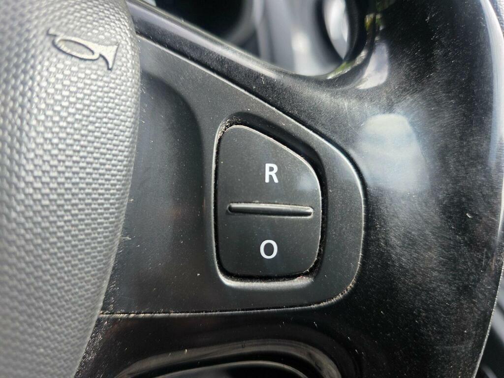 Renault Clio 1.5 Dci Dynamique S Nav Hatchback Manua Red #15