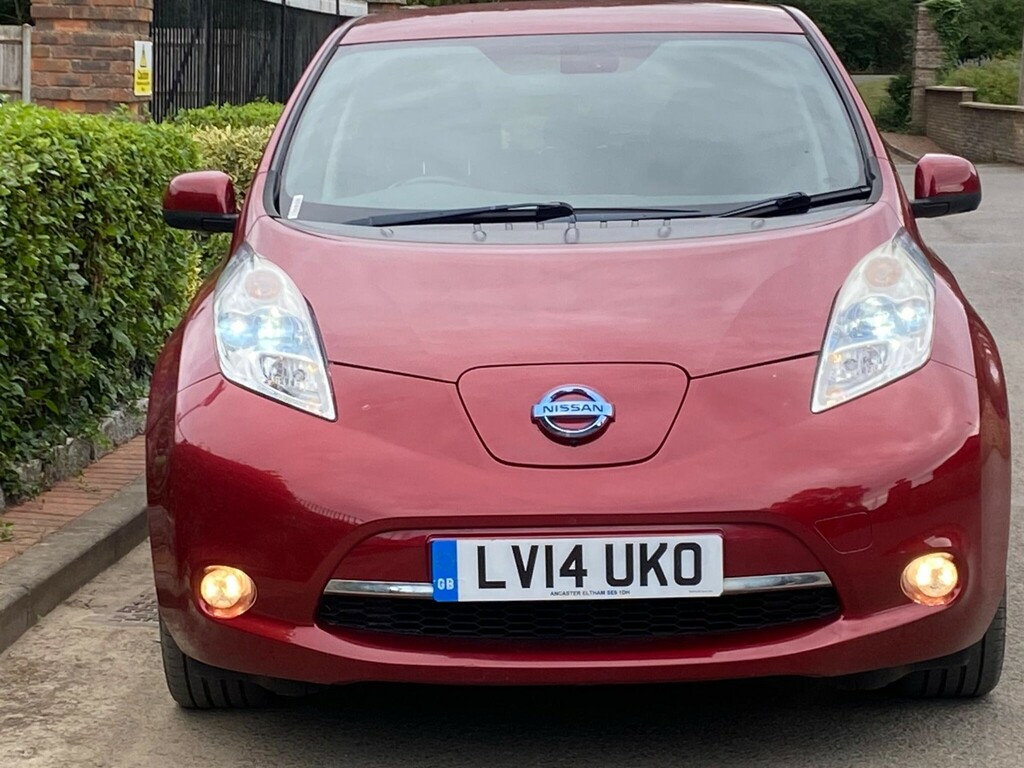 Nissan Leaf 24Kwh Tekna Red #2