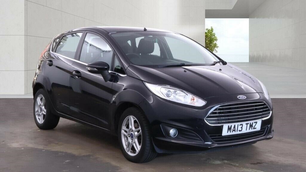 Ford Fiesta 1.0T Ecoboost Zetec Euro 5 Ss  #2