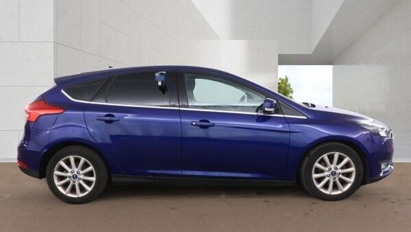 Ford Focus 1.0T Ecoboost Titanium Euro 6 Ss  #5