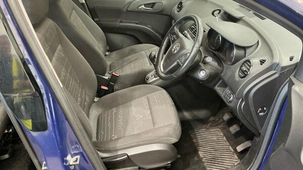 Vauxhall Meriva 1.4T 16V Se Blue #11