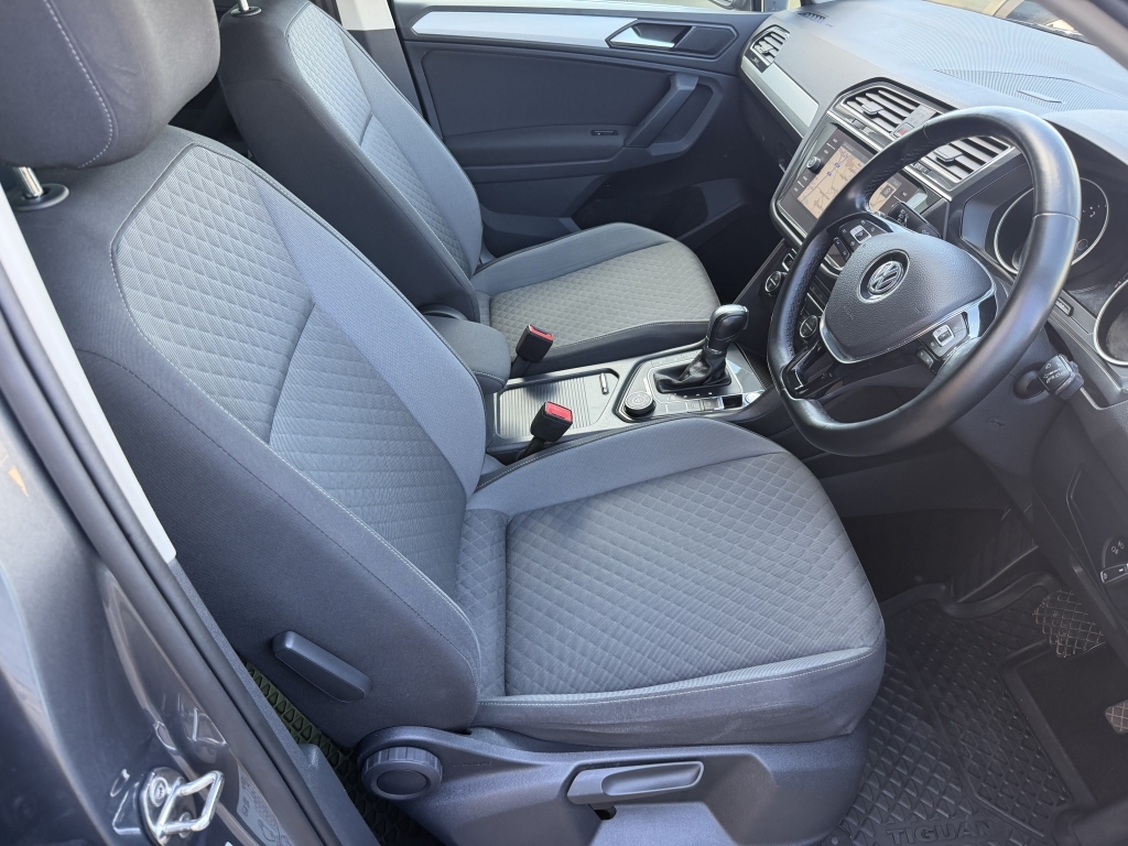 Volkswagen Tiguan 2.0 Match Tdi 4Motion Dsg VF19WZD Grey #6
