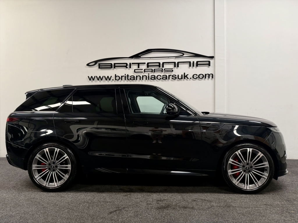 Land Rover Range Rover Sport 3.0 Dynamic Se Mhev Black #2