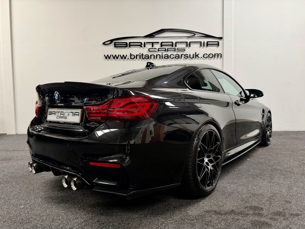 BMW 4 Series 3.0 M4 Competition Black #4