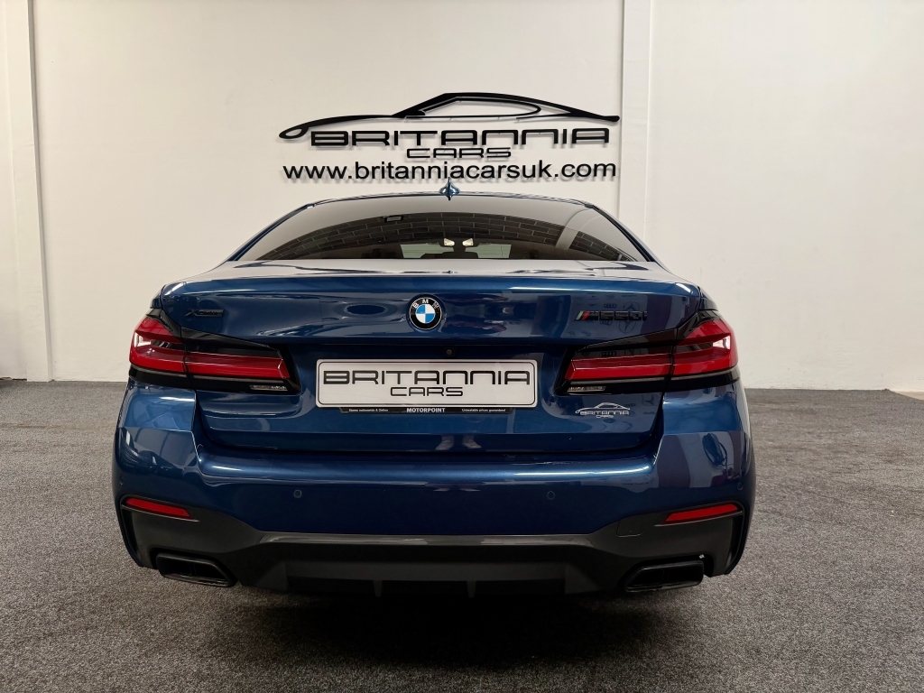 BMW 5 Series 4.4 M550i Xdrive Blue #5