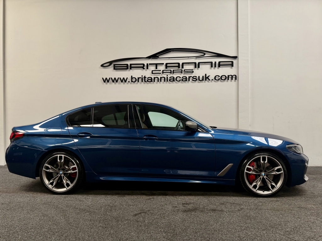 BMW 5 Series 4.4 M550i Xdrive Blue #2
