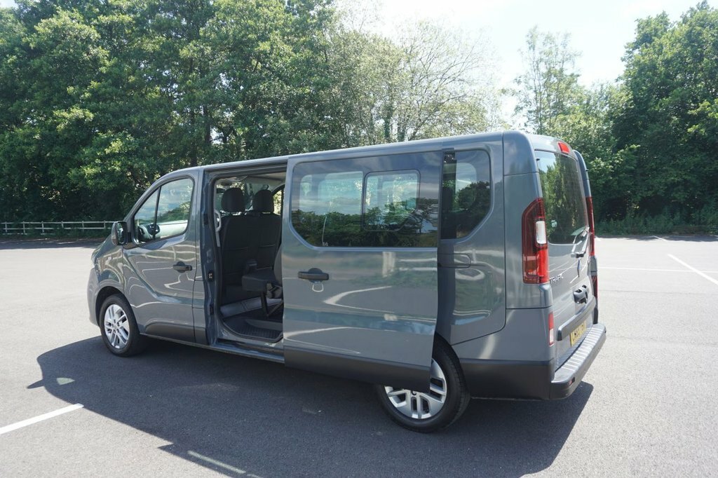 Renault Trafic Sl28 Business Energy Dci No Vat 9 Seater Ac White #10
