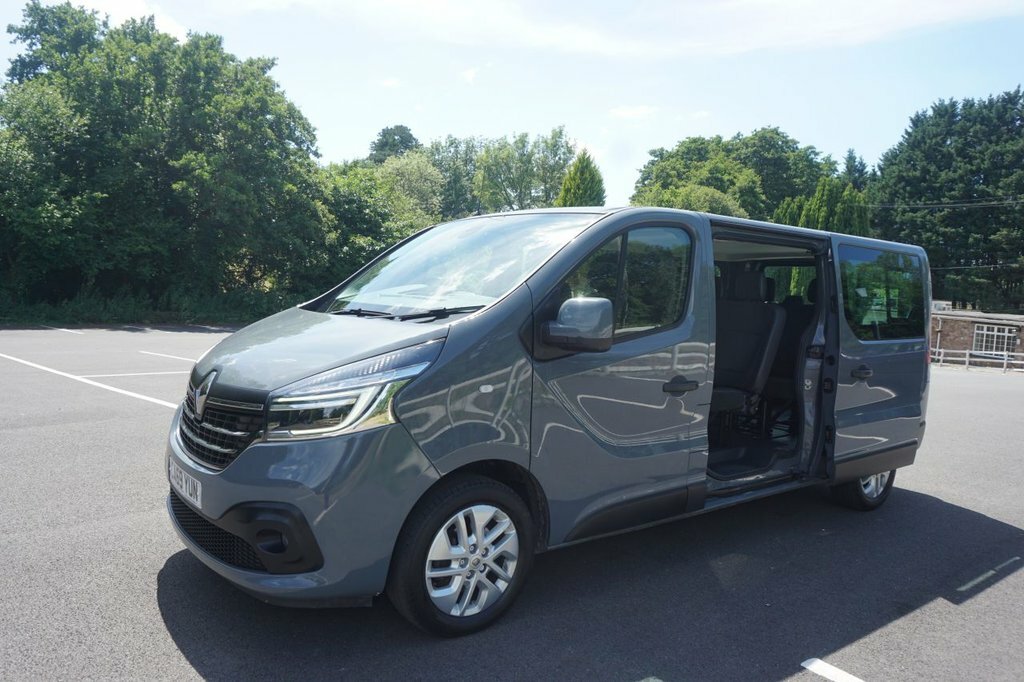 Renault Trafic Sl28 Business Energy Dci No Vat 9 Seater Ac White #8