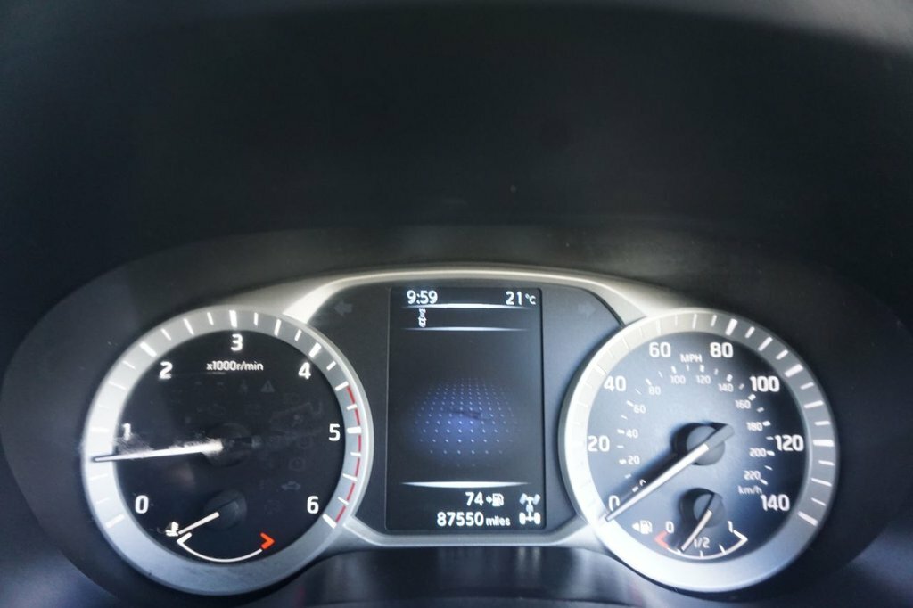 Nissan Navara Double Cab Pick Up Tekna 2.3Dci 190 4Wd Red #28