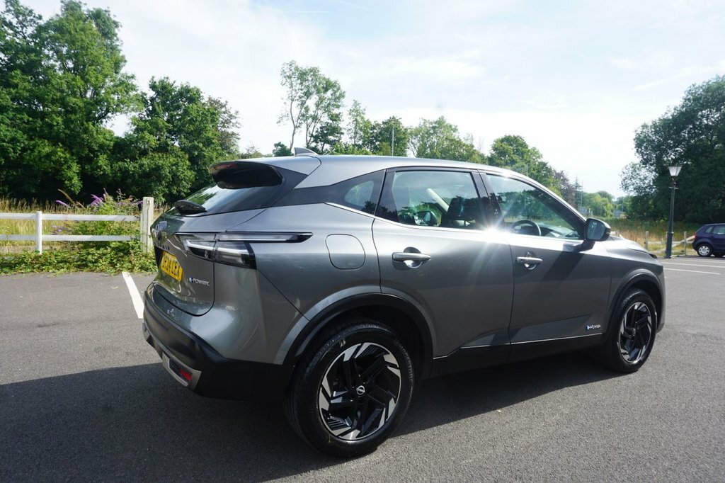 Nissan Qashqai 1.5L Acenta Premium Grey #2