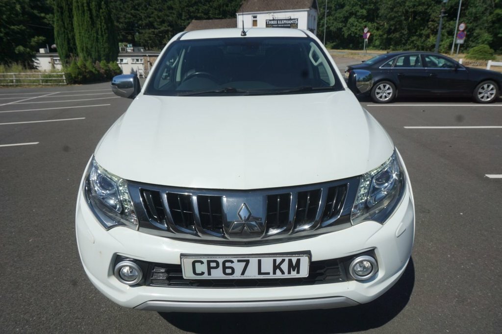 Mitsubishi L200 Dc Warrior White #13