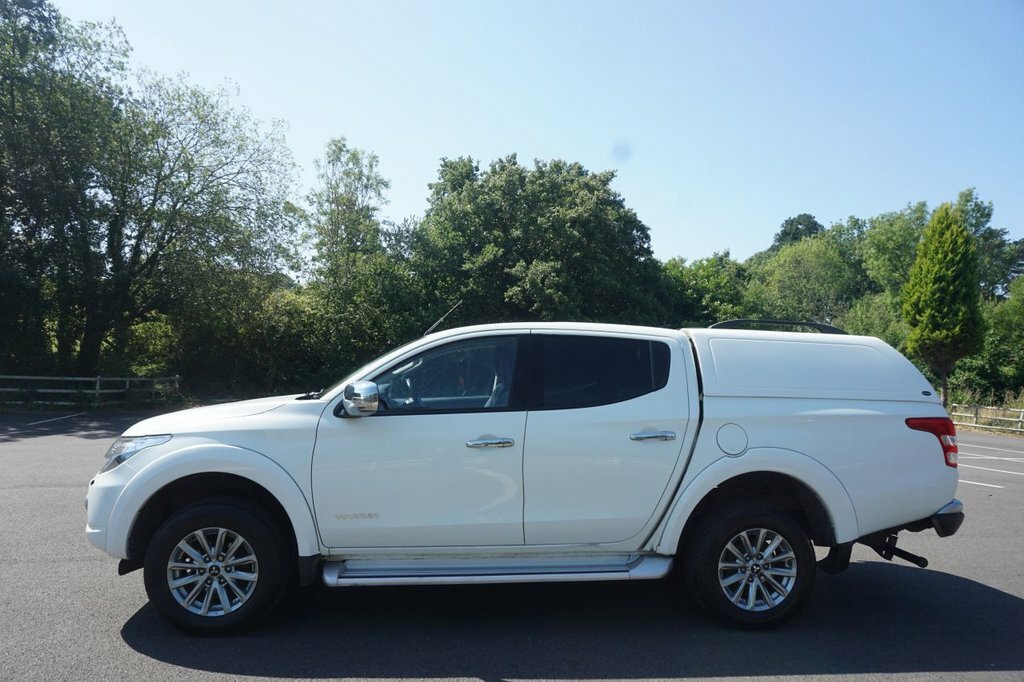 Mitsubishi L200 Dc Warrior White #12