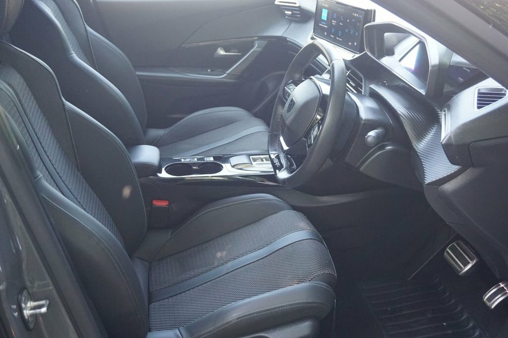 Peugeot e-2008 Suv Grey #4