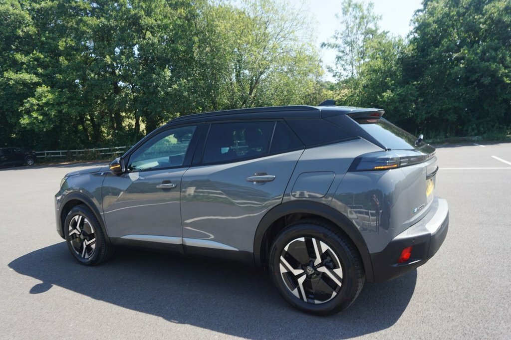 Peugeot e-2008 Gt Grey #11
