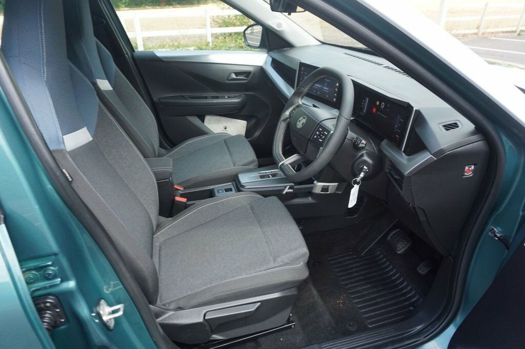 Vauxhall Frontera Suv Green #4