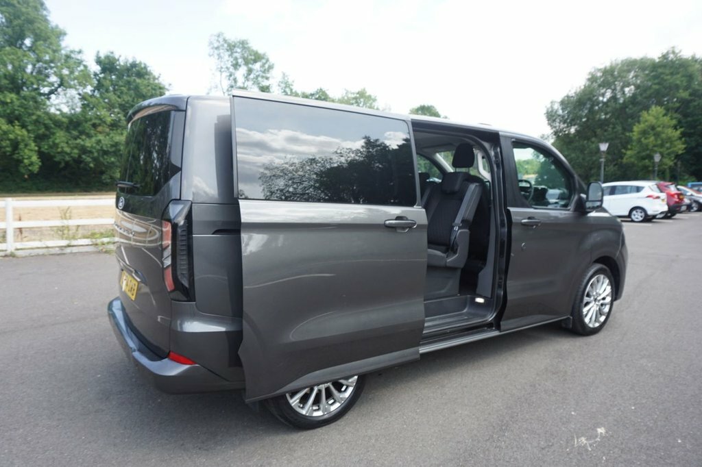 Ford Tourneo Custom 2L Titanium Luxe Grey #4