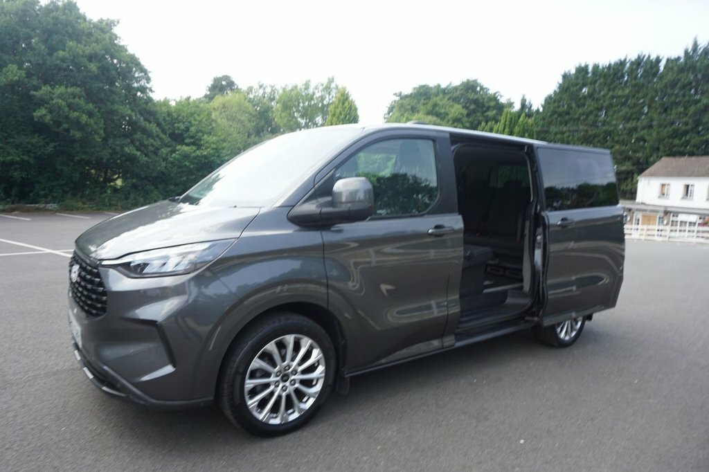 Ford Tourneo Custom Titanium Luxe Black #11