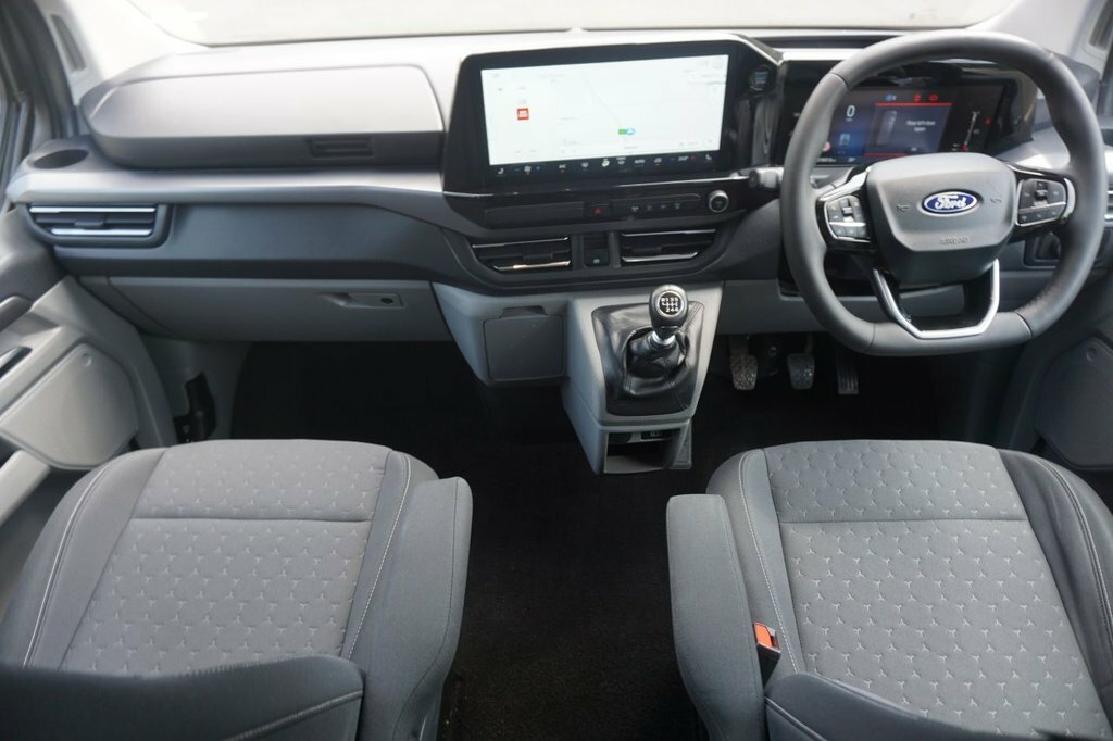 Ford Tourneo Custom Titanium Luxe Black #15