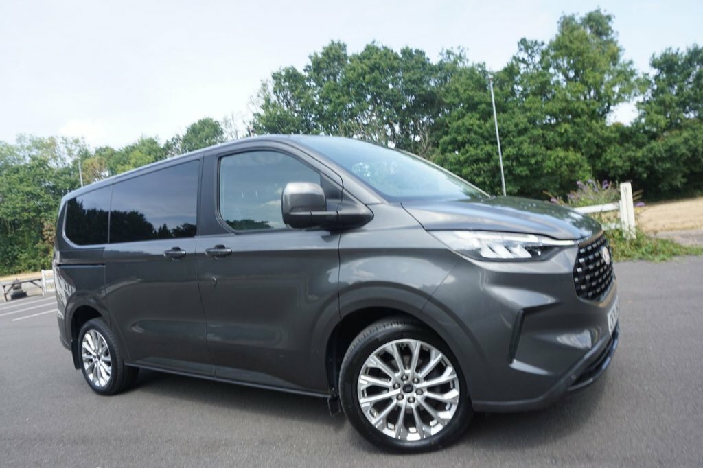 Ford Tourneo Custom 2L Titanium Luxe Grey #2