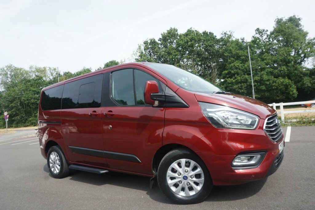 Ford Tourneo Custom 2L Zetec Red #2