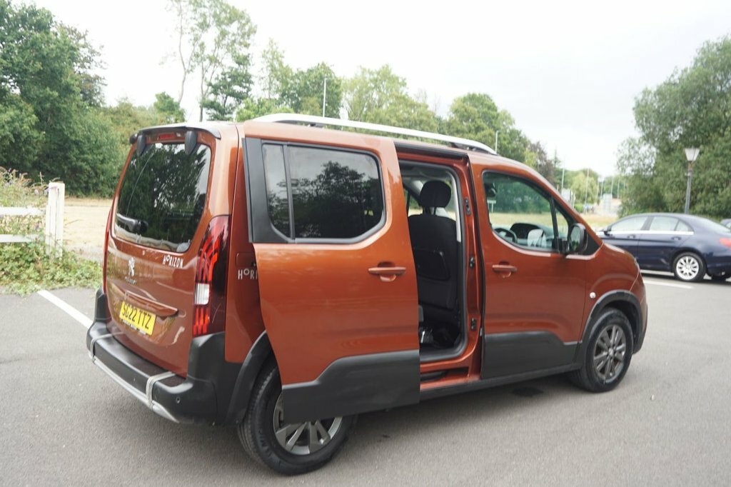 Peugeot Rifter Mpv Brown #4