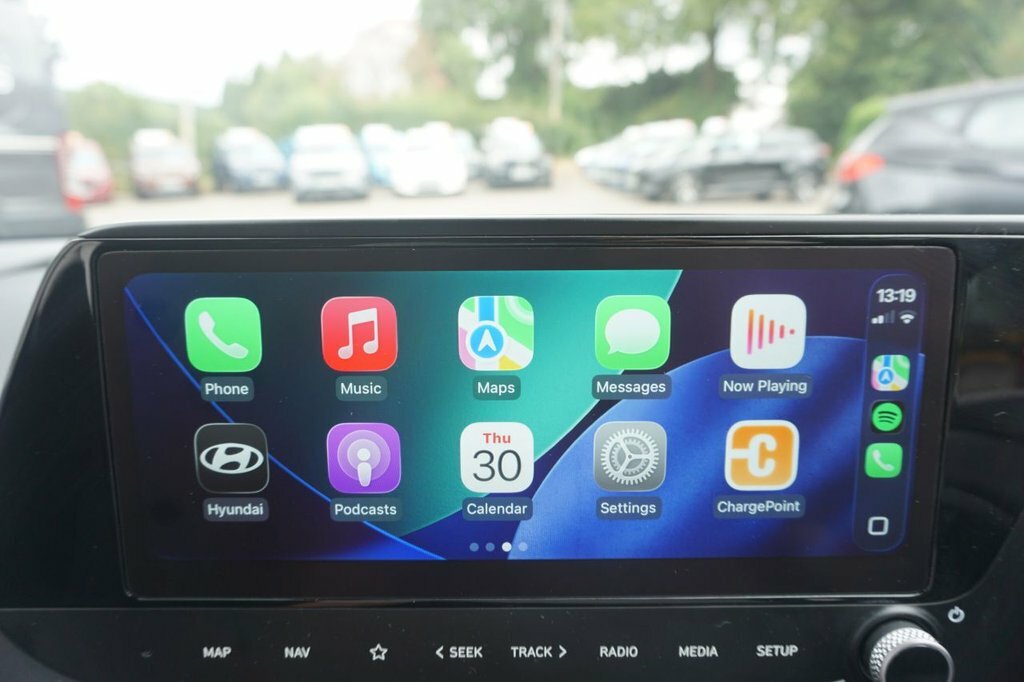 Hyundai Bayon 1L Premium Black #6