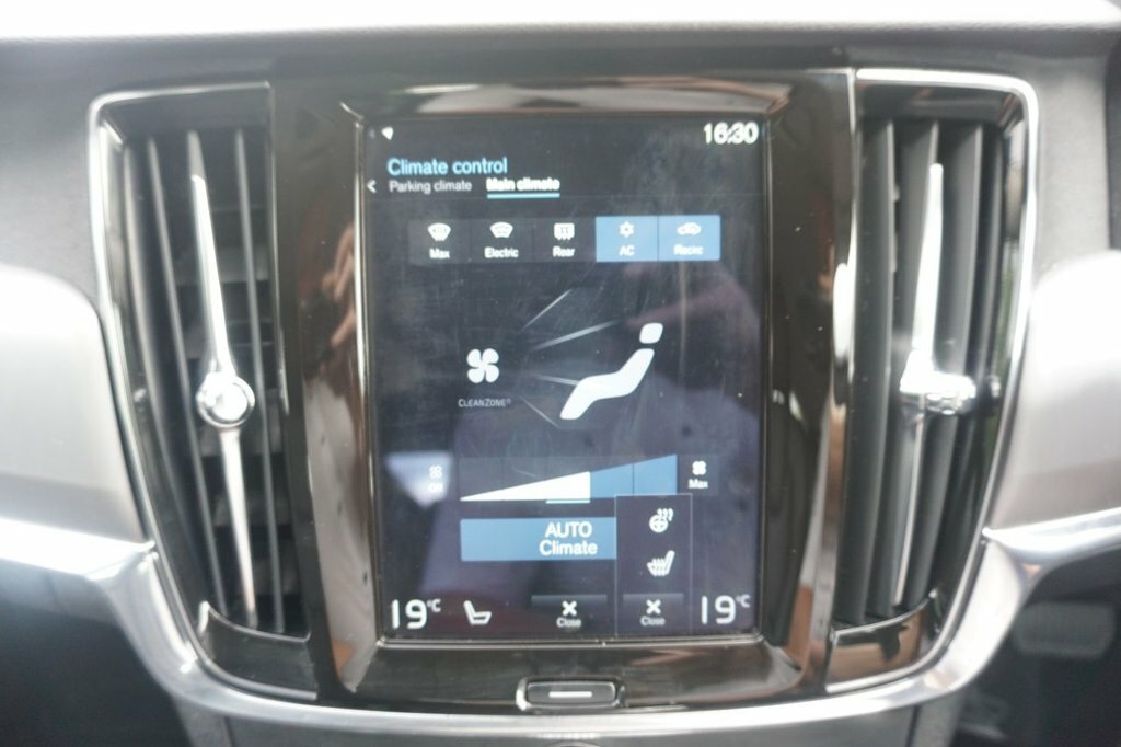 Volvo V90 2.0 T4 R Design Plus Geartronic Blue #18