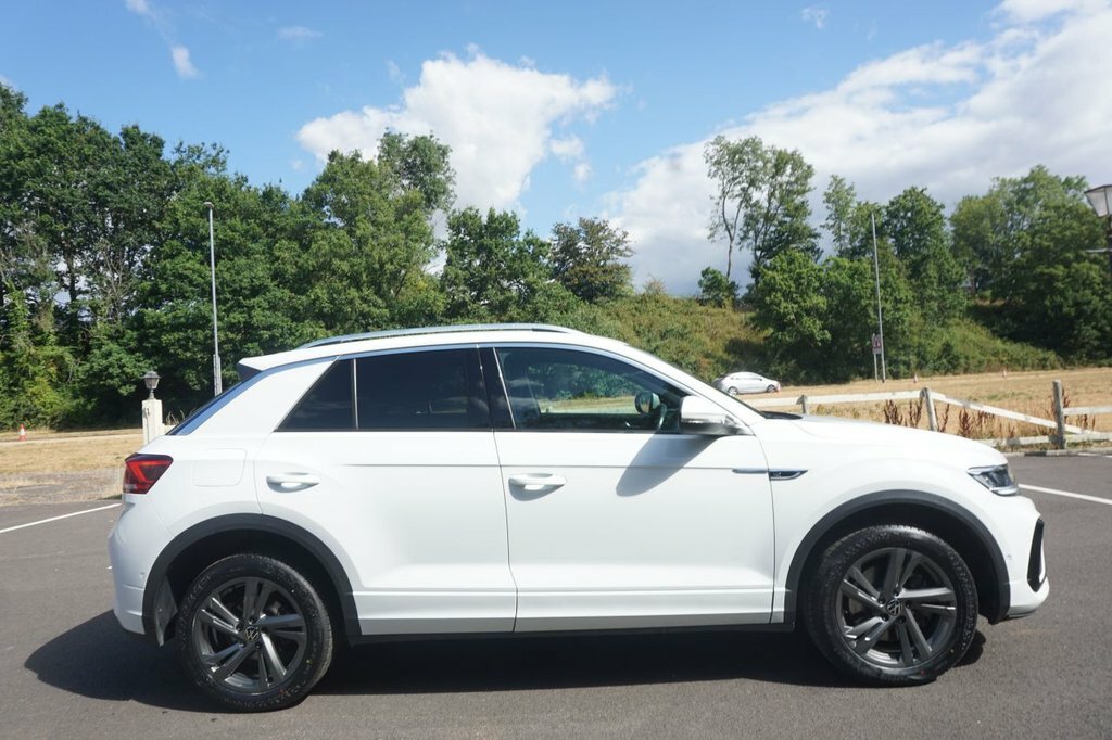 Volkswagen T-Roc 2L R-line White #2