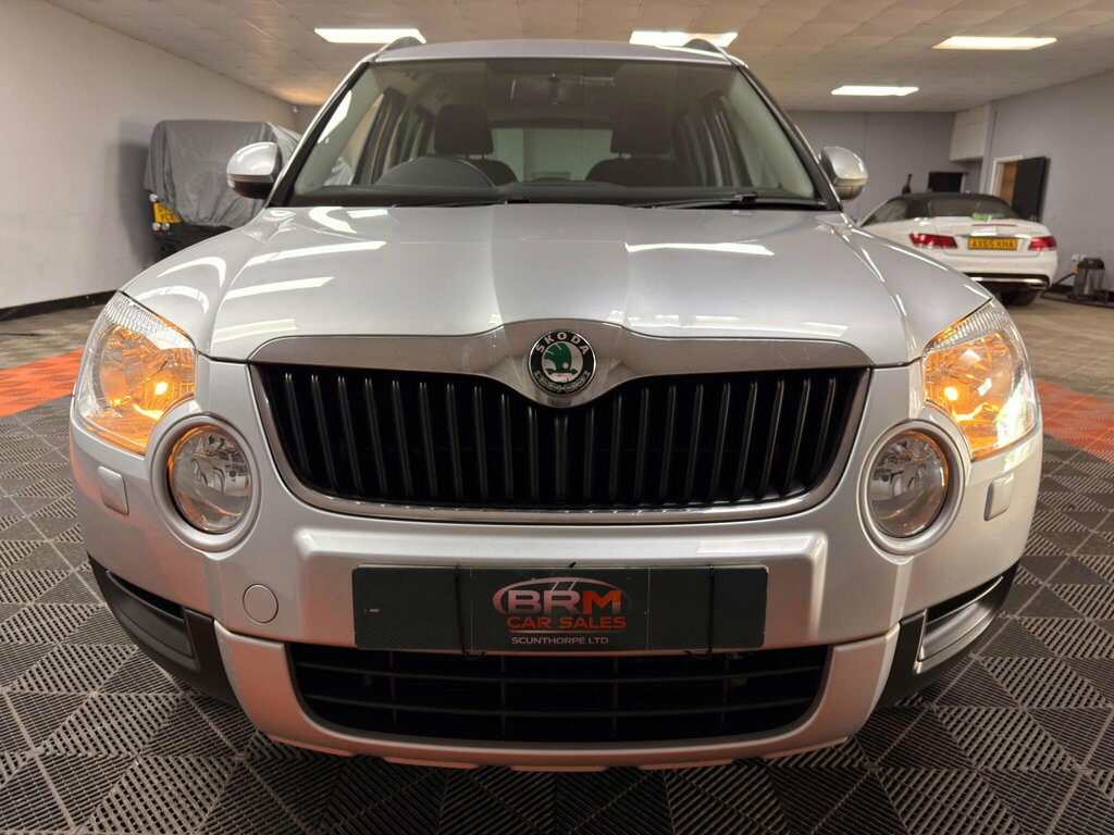 Skoda Yeti 2.0 Tdi Se Plus 4Wd Euro 5 Silver #6