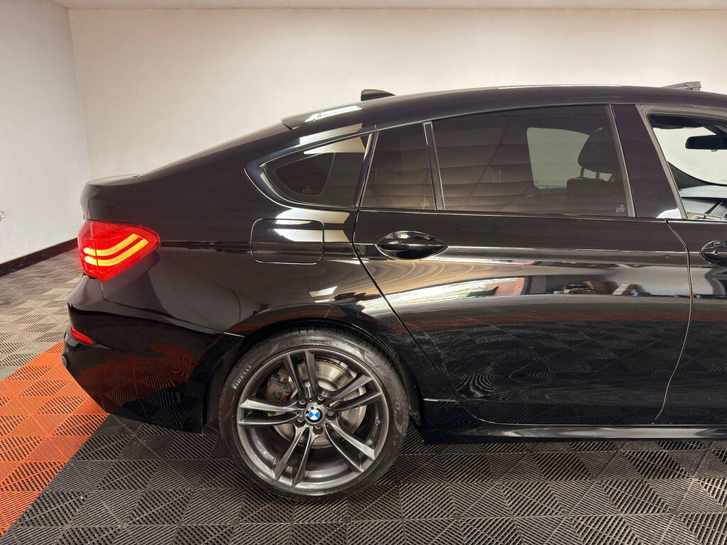 BMW 5 Series Gran Turismo M Sport Blue #55