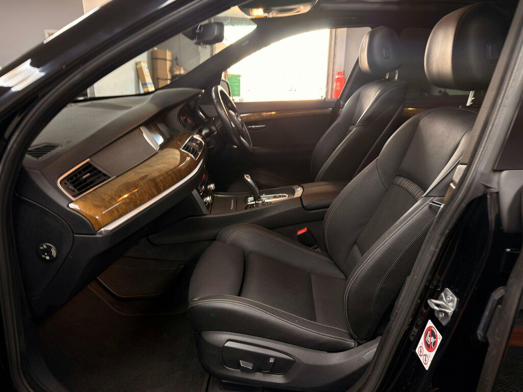 BMW 5 Series Gran Turismo M Sport Blue #76