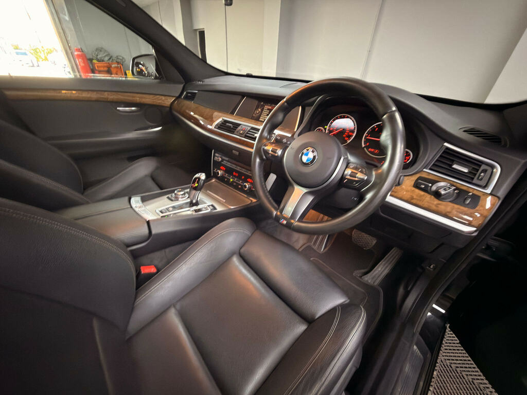BMW 5 Series Gran Turismo M Sport Blue #17