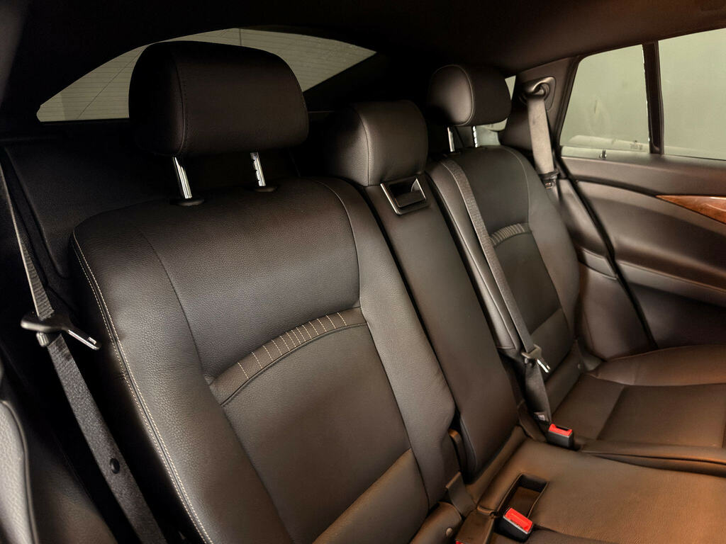 BMW 5 Series Gran Turismo M Sport Blue #31