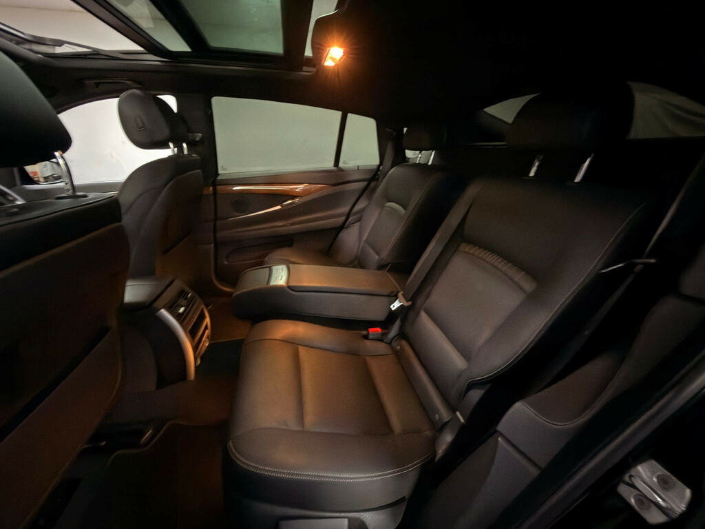 BMW 5 Series Gran Turismo M Sport Blue #25