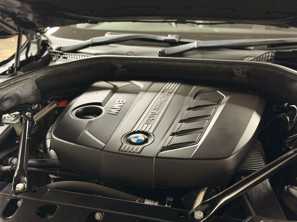 BMW 5 Series Gran Turismo M Sport Blue #48