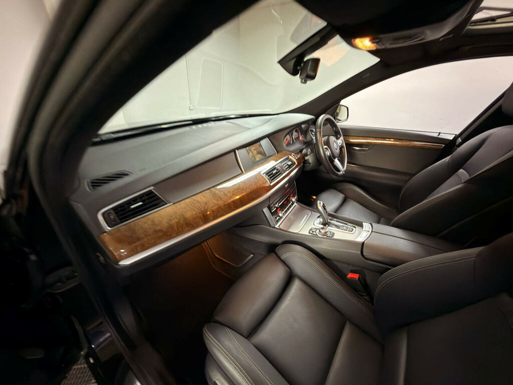BMW 5 Series Gran Turismo M Sport Blue #16