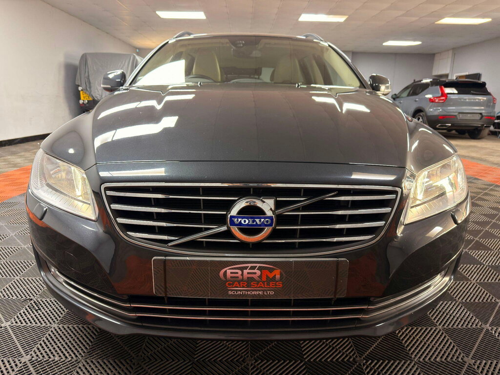 Volvo V70 2.0 D4 Se Nav Estate Euro 6 Ss Grey #2