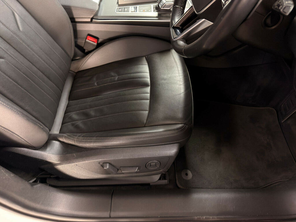 Audi A6 Allroad Sport Black #25