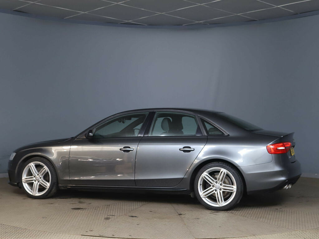 Audi A4 2.0 Tdi Black Edition Plus Euro 5 Ss Grey #3