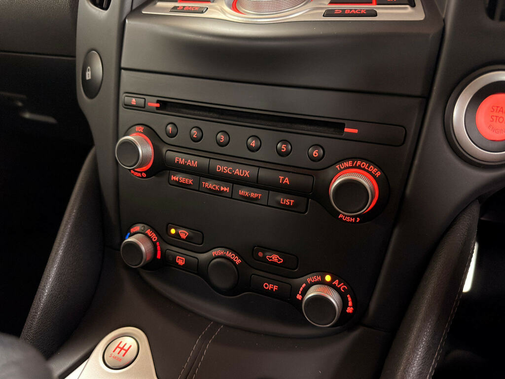 Nissan 370Z Red #18