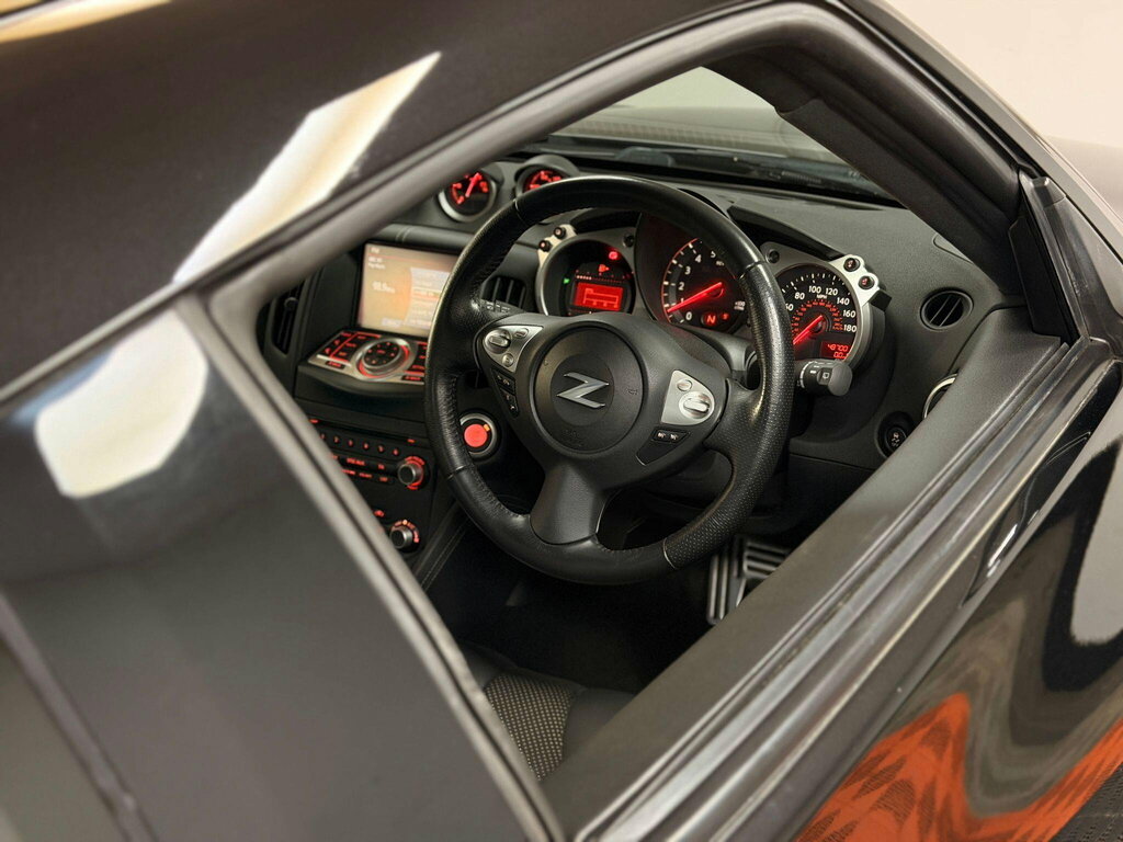 Nissan 370Z Red #51