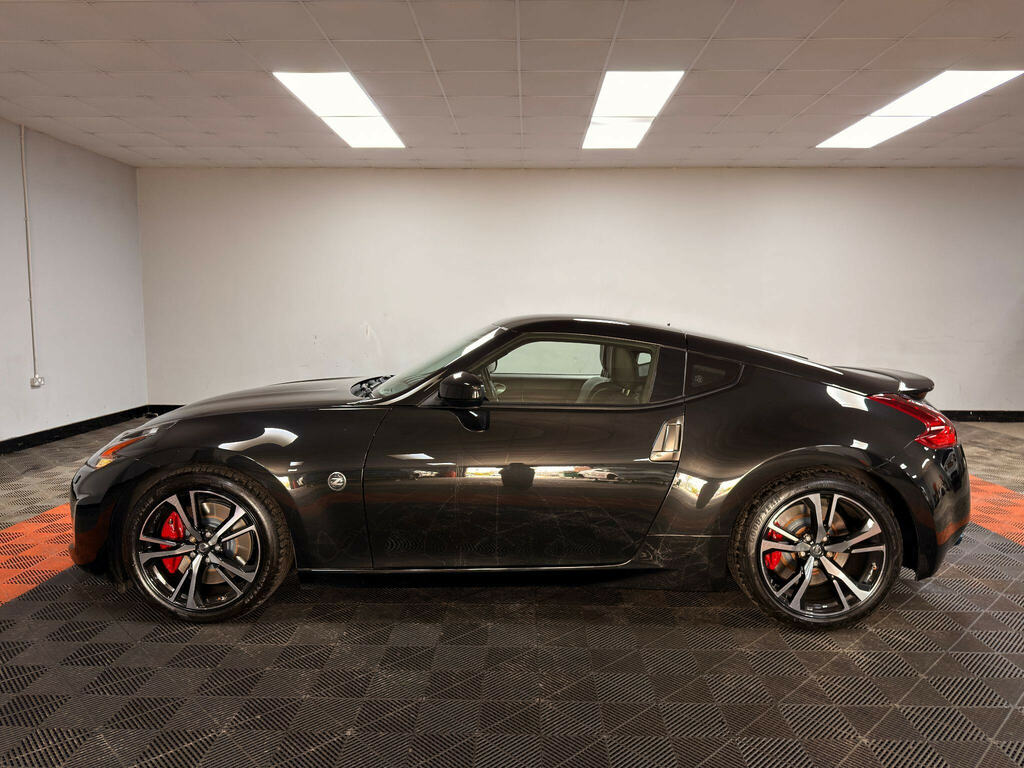 Nissan 370Z Red #7