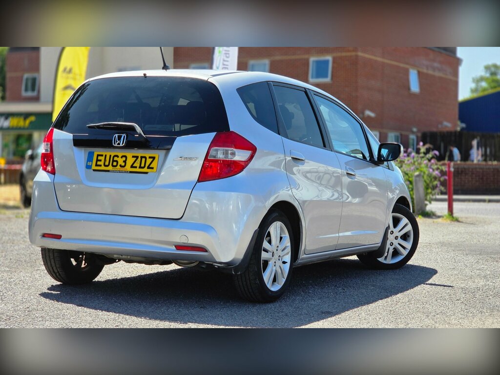 Honda Jazz 1.4 I-vtec Es Plus Hatchback Eur Silver #4