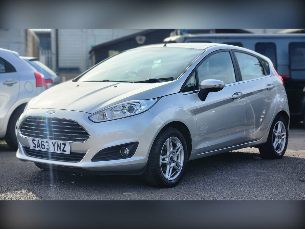 Ford Fiesta 1.25 Zetec Hatchback Euro 5 82 Silver