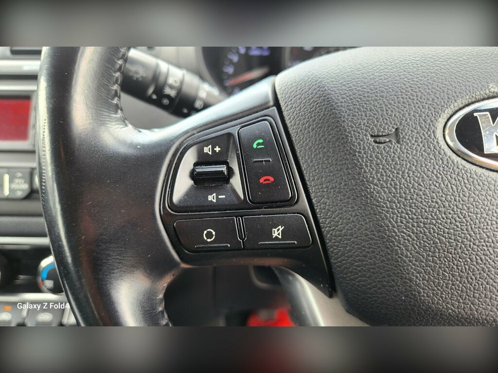 Kia RIO 1.25 1 Air Hatchback Euro 5 84 Red #21