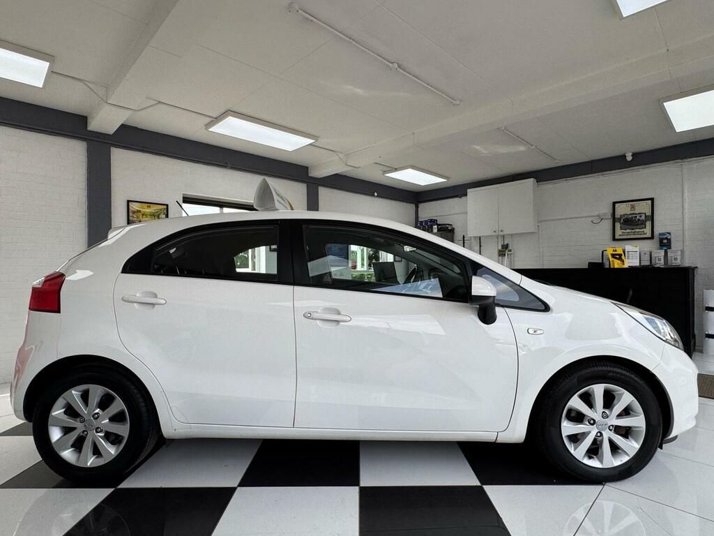 Kia RIO 1.25 Vr7 5Dr-reversing Sensors- Fsh - 2014 64 Silver #7