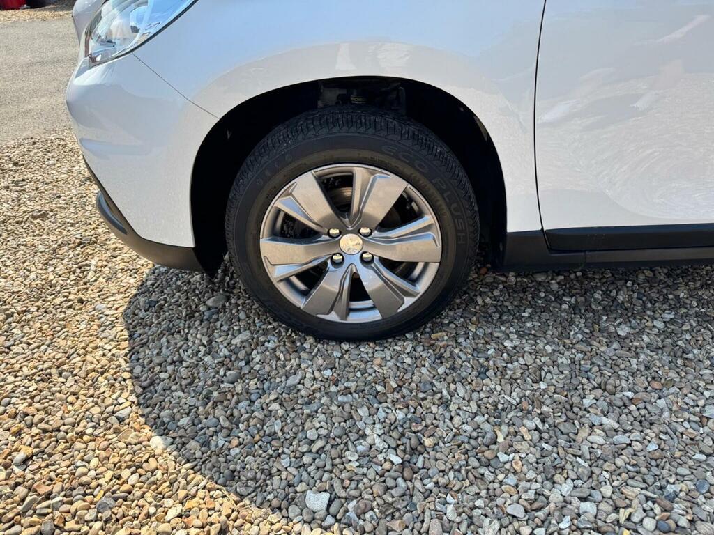 Peugeot 2008 1.6 Bluehdi Allure Euro 6 Black #32