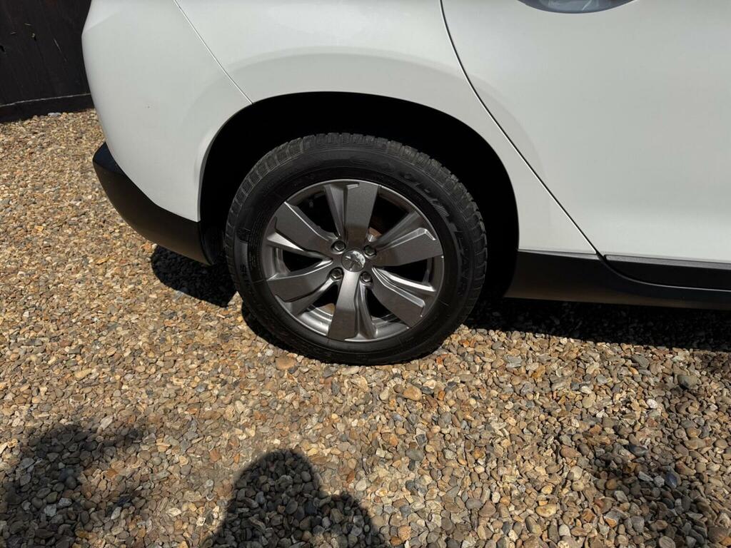 Peugeot 2008 1.6 Bluehdi Allure Euro 6 Black #34
